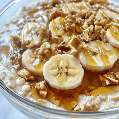 In the bustling world of breakfast options, overnight oats have emerged as a beloved choice for health-conscious individuals and busy families alike. These no-cook delights have taken the culinary scene by storm, offering a convenient and nutritious way to fuel your morning. Among the numerous variations of overnight oats, the Caramel Dream Brown Sugar Overnight Oats stand out as a decadent yet wholesome choice. Combining the rich flavors of caramel and brown sugar, this recipe tantalizes the taste buds while providing a satisfying meal that you can prepare in advance.